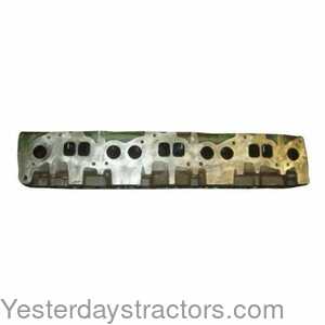 John Deere 4640 Cylinder Head with Valves 205673