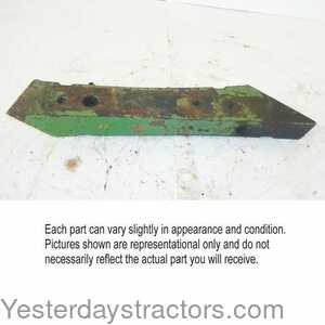 John Deere 4010 Sway Block - Right Hand 408903