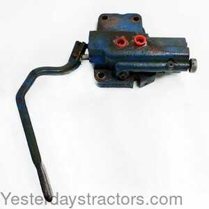 Ford 6000 Single Spool Hydraulic Valve 430170