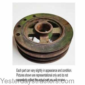 John Deere 4240S Crankshaft Dampener 498740