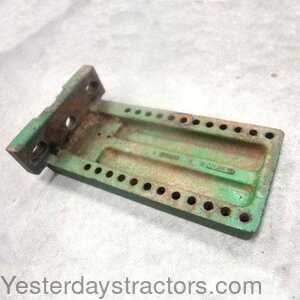 John Deere 8440 Fender Bracket 499433