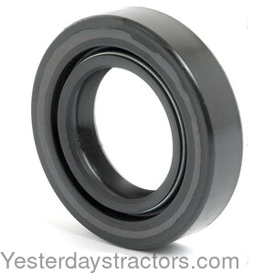 Ford 3910 Transmission Countershaft Seal E62GE9